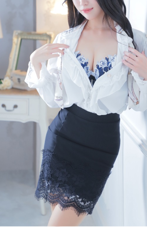 優莉【ユリ】 4